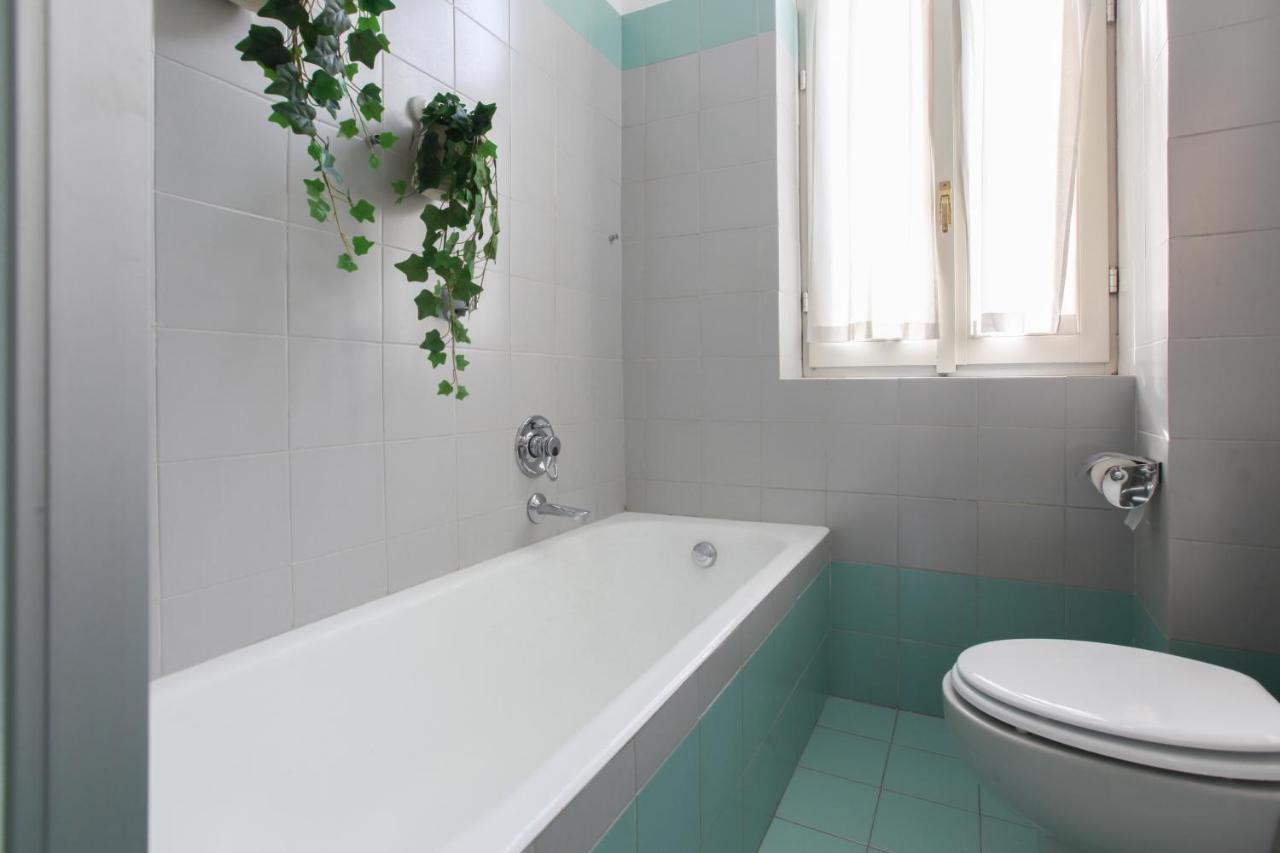 Apt With Balcony - 50 M Far From Pagano M1 Apartment Milan Luaran gambar